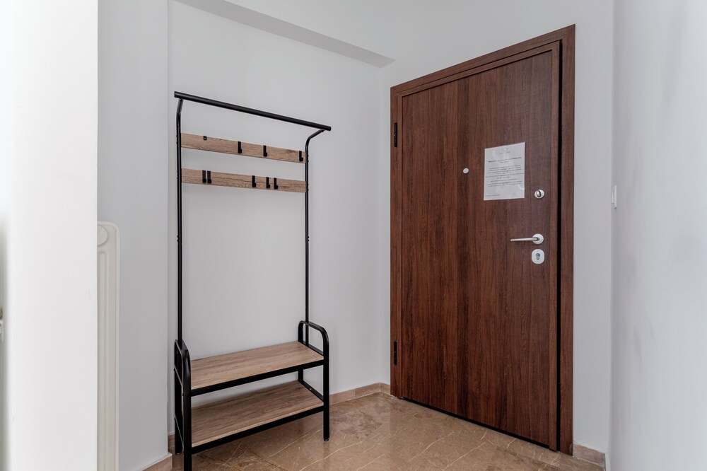 Arco - 2-BR Apt in the Heart of Athens
