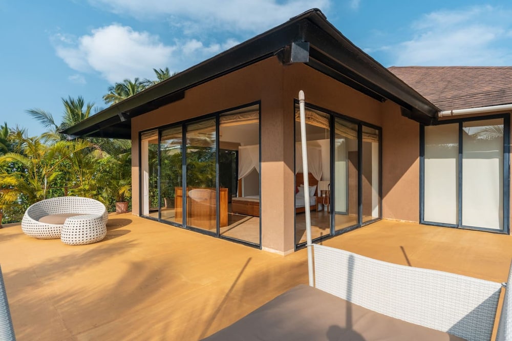 Puravida I -luxury 5bhk w Pvt Pool in Anjuna