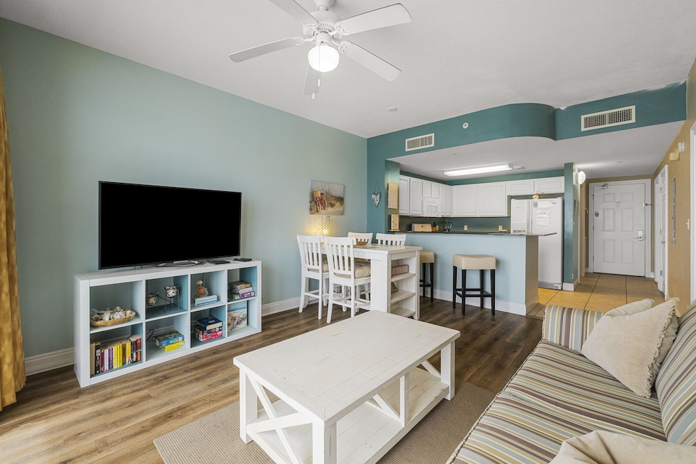 Calypso Beach Resort by Panhandle Getaways