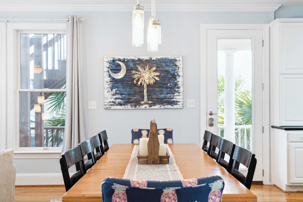 Oceanfront w/ Pool, Panoramic Deck Views, 5bdr Folly Ocean Breeze by Avantstay