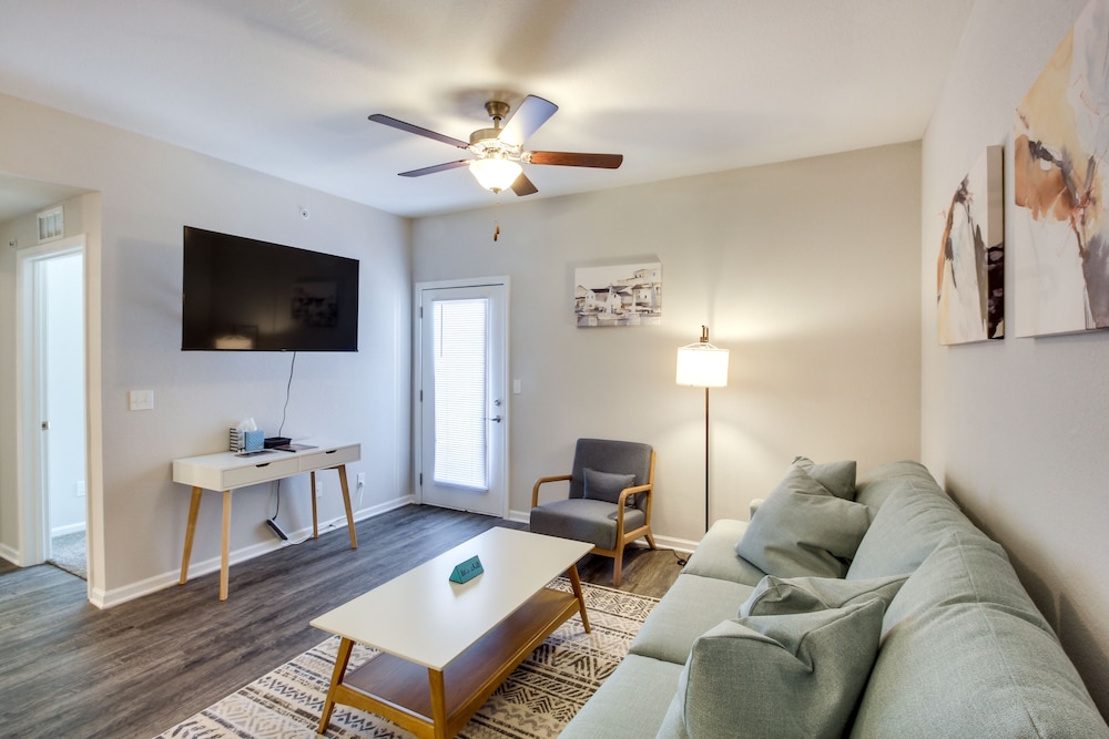 Emporia Vacations - Emporia Apt w/ Playground: 2 Mi to Main Street! - Property Image 2