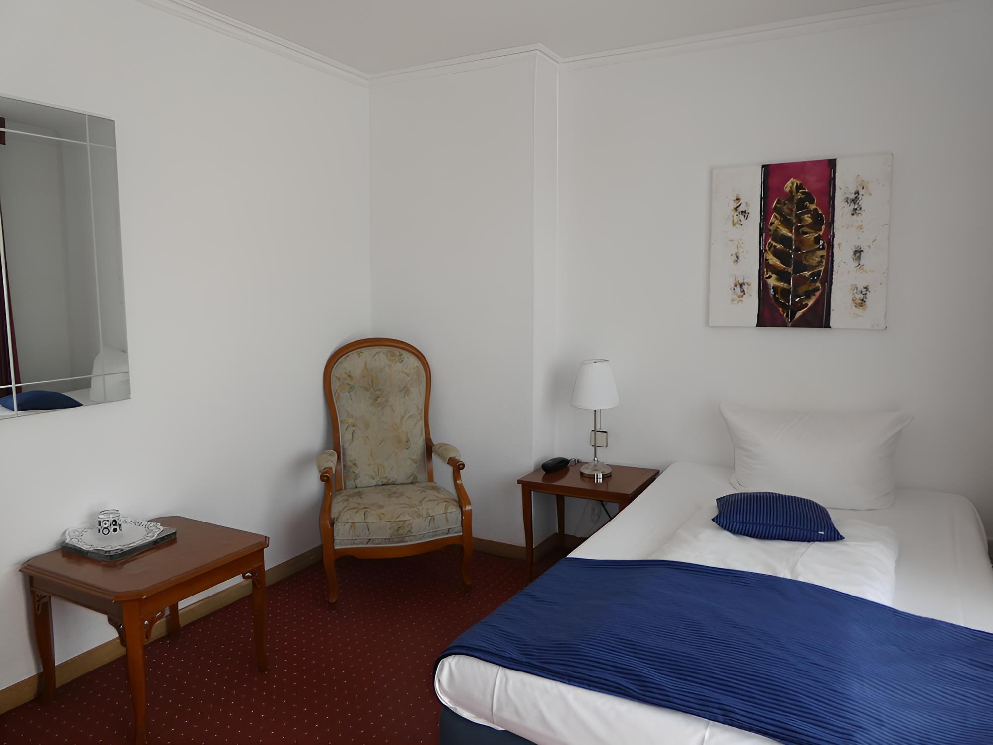 Hotel Terminus view 2
