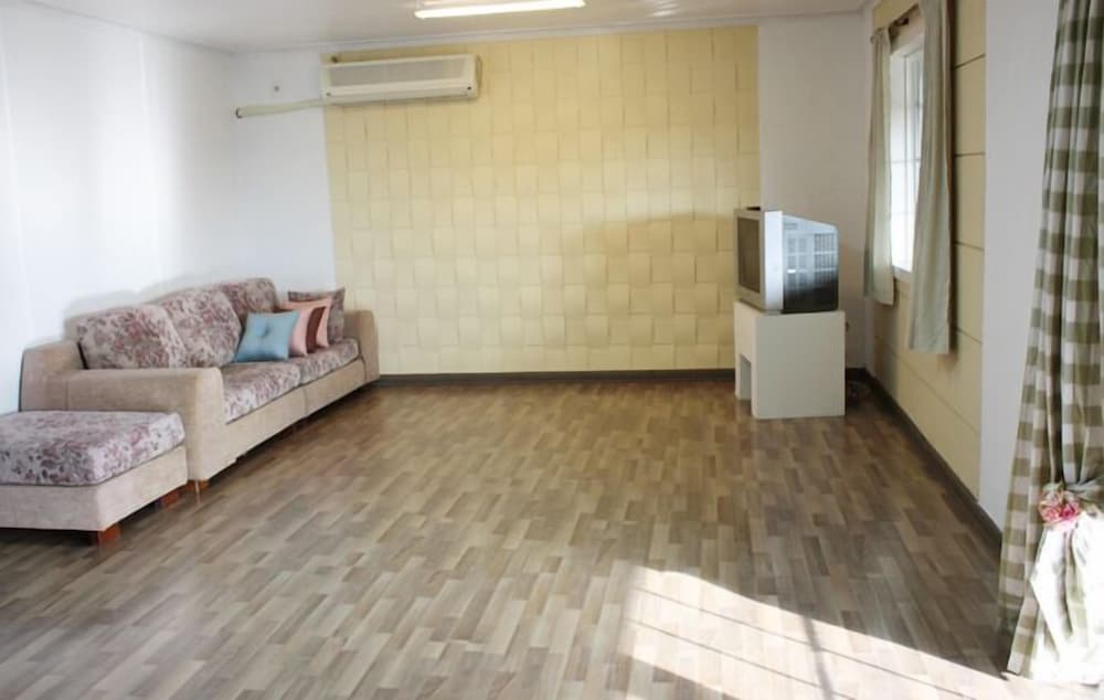 Sharon's House