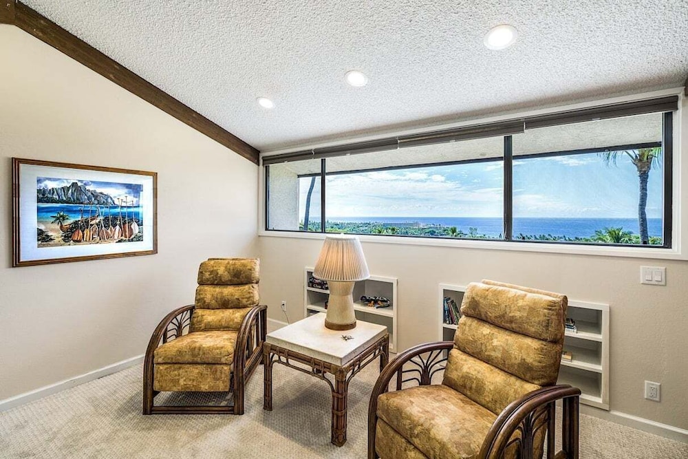 Ocean and Golf Course Views - Top Floor -vrkcv