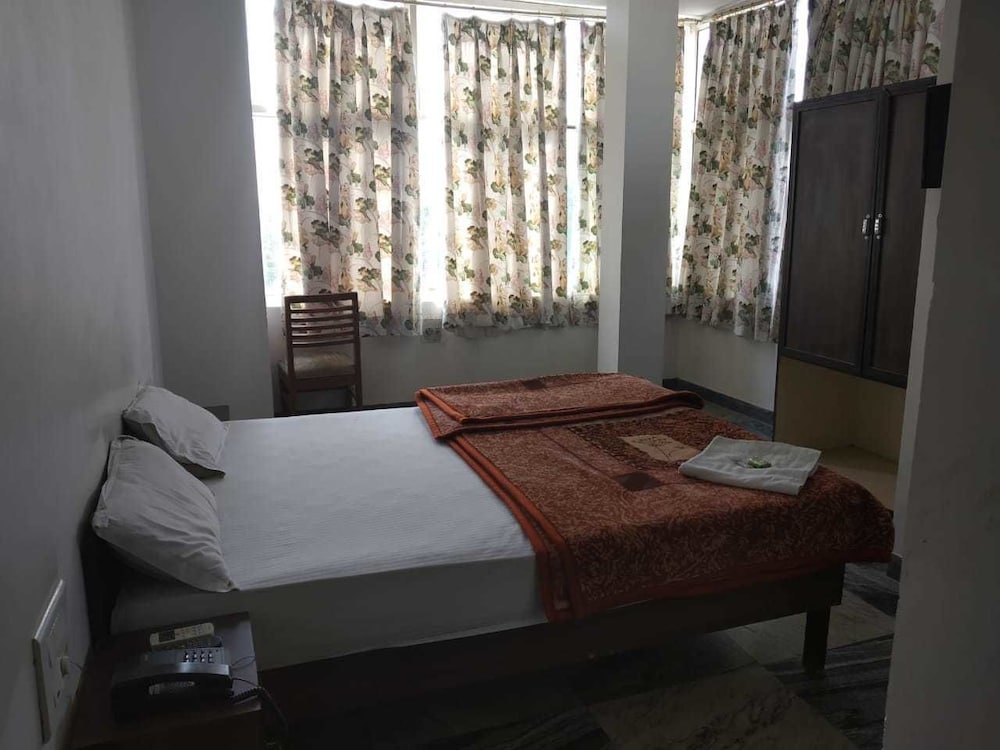 Antariksh Hotel & Resorts