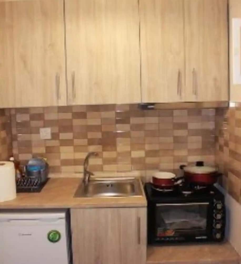 Amazing Studio Next to all City Attractions view 5