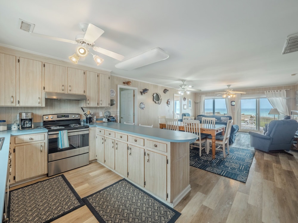 Loony Dunes by Topsail Realty