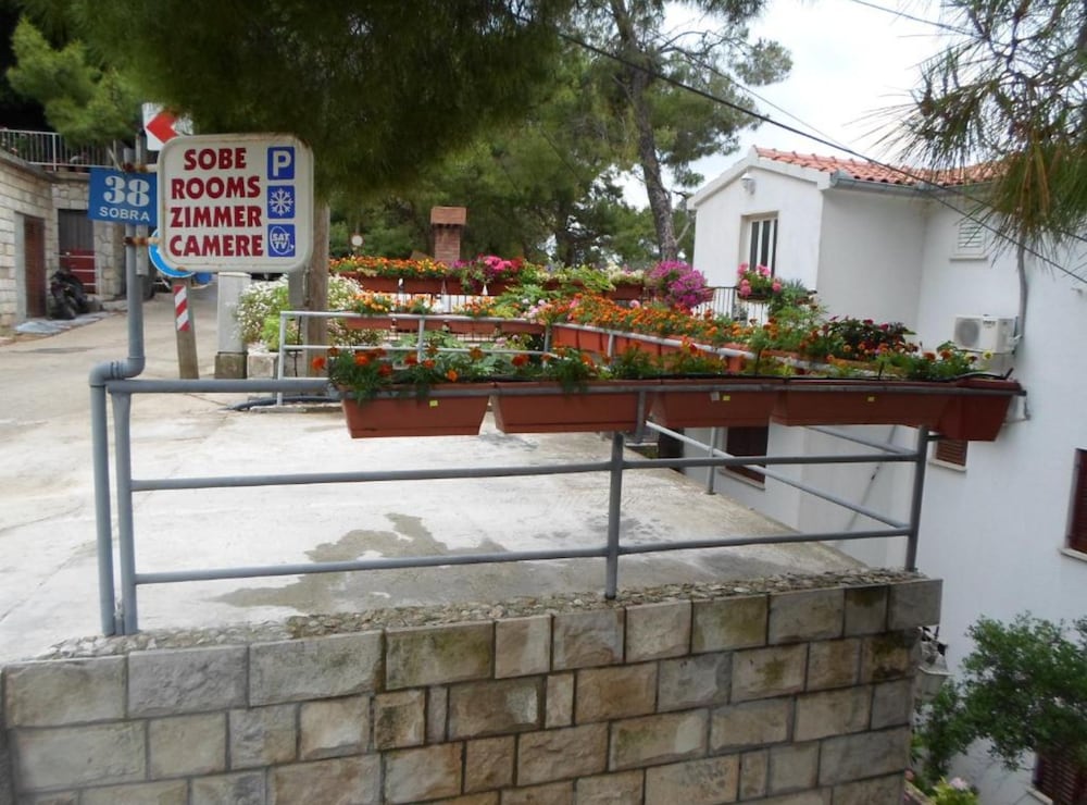 Guest House Sobra 38