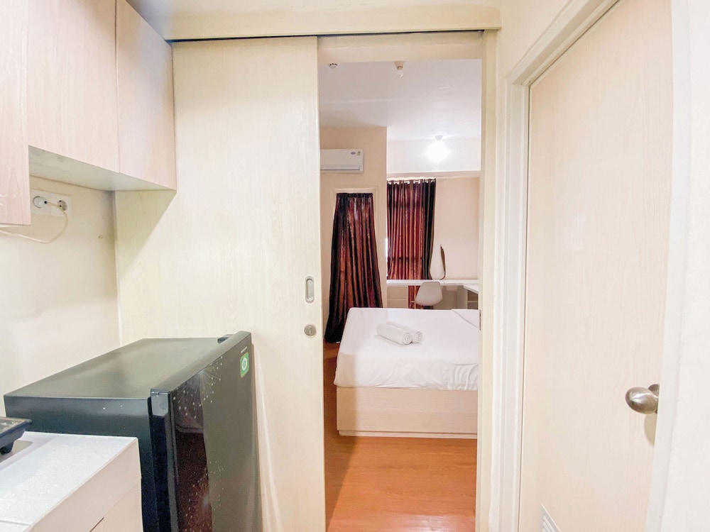 Best Price Studio Apartment Amartha View