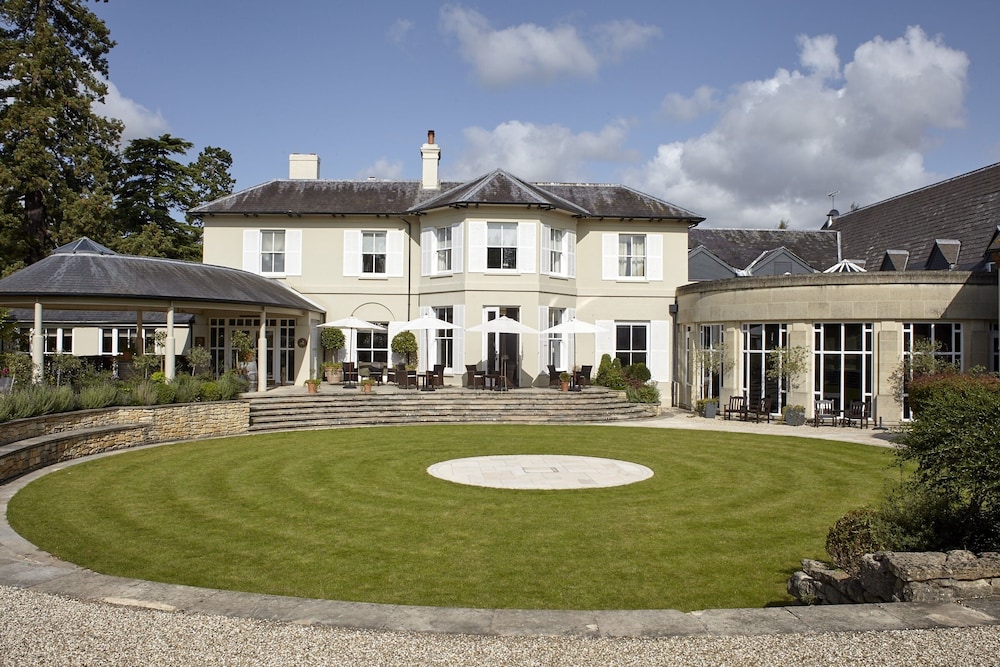 Newbury Vacations - The Vineyard - Property Image 1