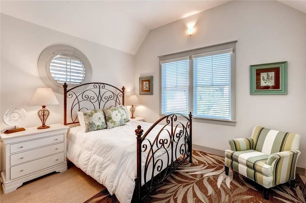 Sumner s Crescent 12 4 Bedroom Holiday Home By Bald Head Island