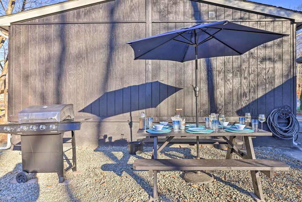 Tobyhanna Home w/ Game Room  Lake Access! - Property Image 13