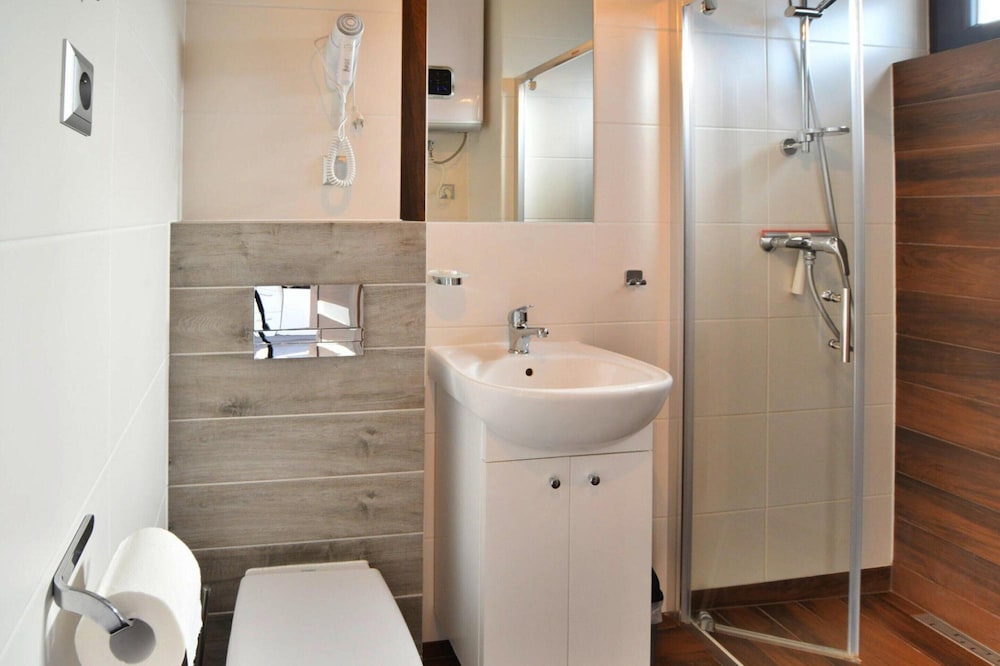 Holiday Homes Near the Sea, Sauna, Whirlpool