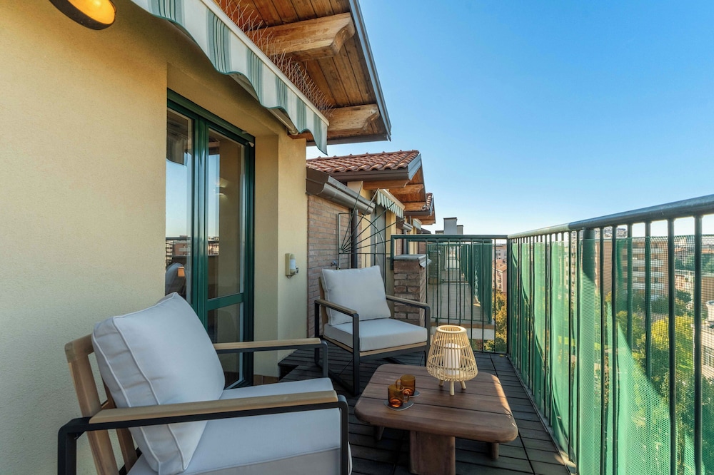 Stylish Penthouse in Sesto San Giovanni