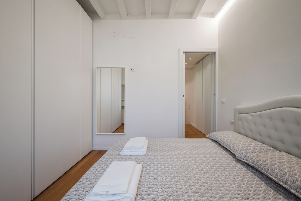 VivimiHome - Navigli App con Garage