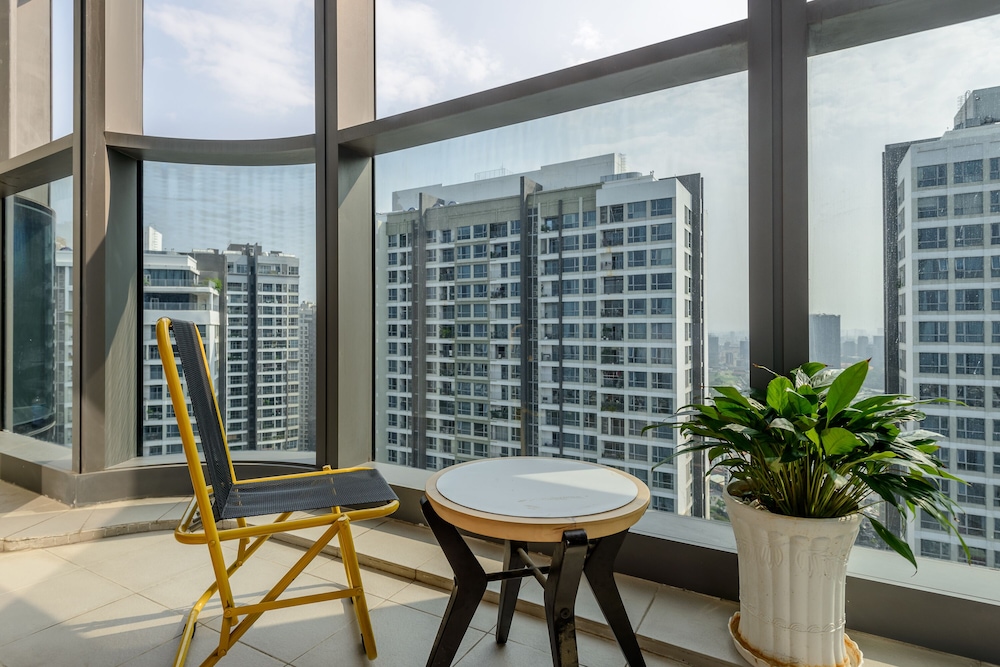 Landmark 81 - Unique Condotel