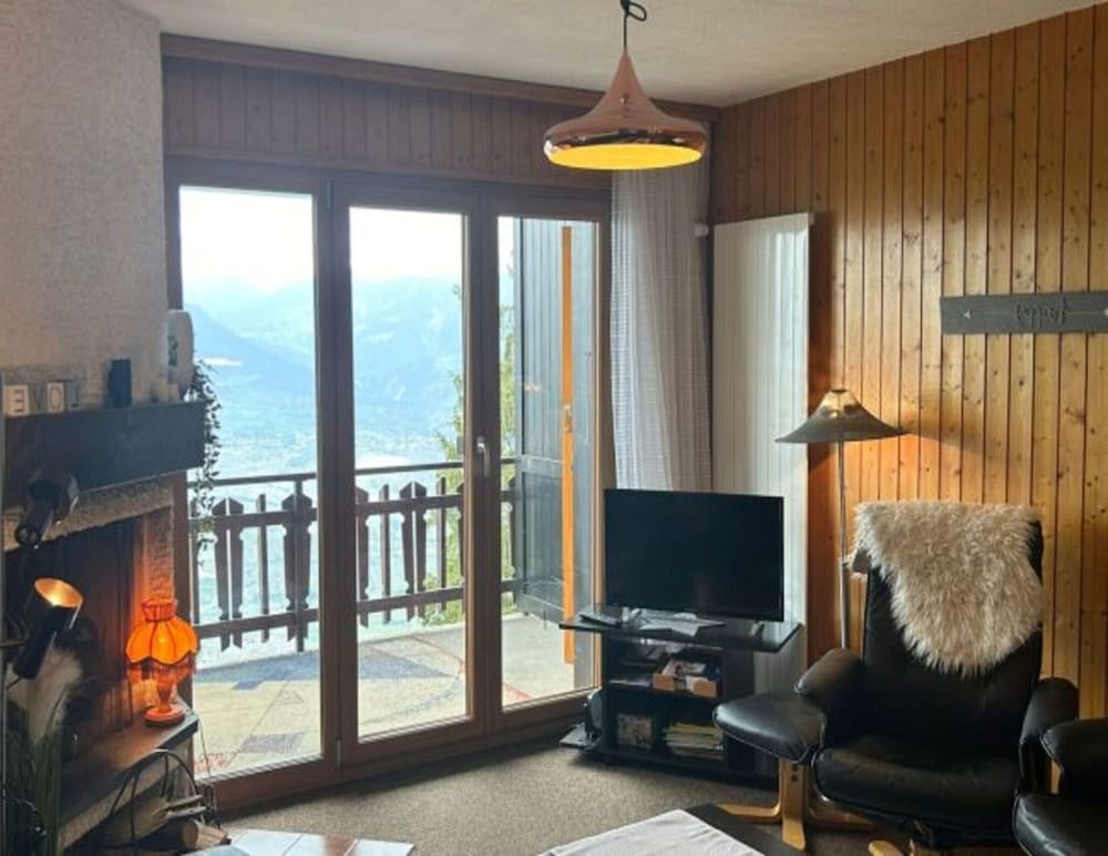 Apartment in Veysonnaz Near Ski Gondola