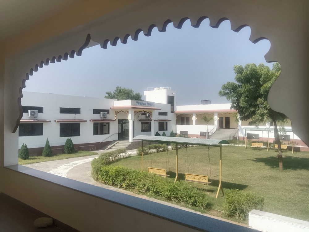 Vijayam Resort