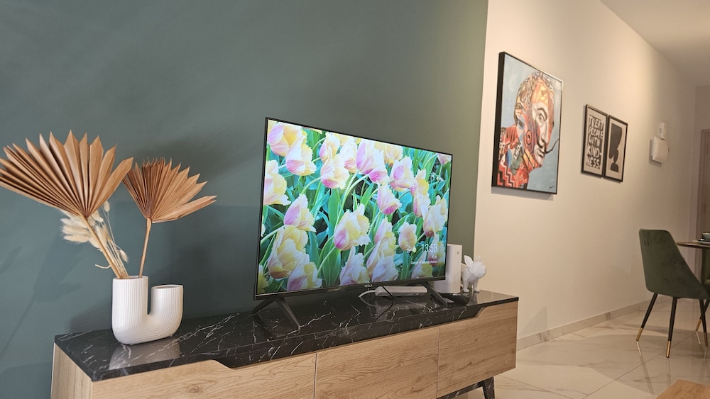151 NIC - Stay Art Style Apartment