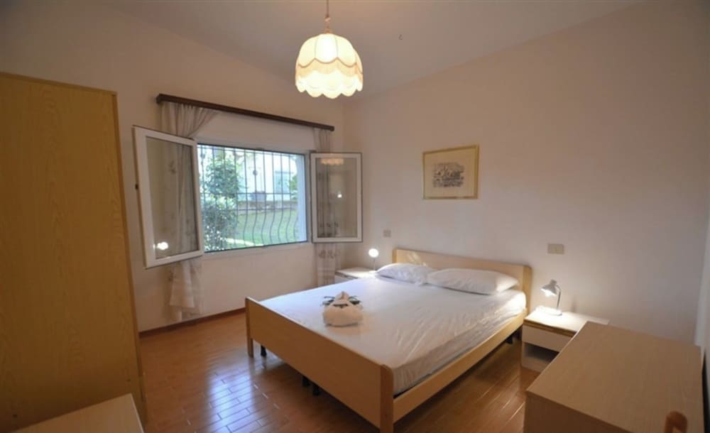 Lovely Duplex for 5 Guests in Peaceful Lignano Riviera