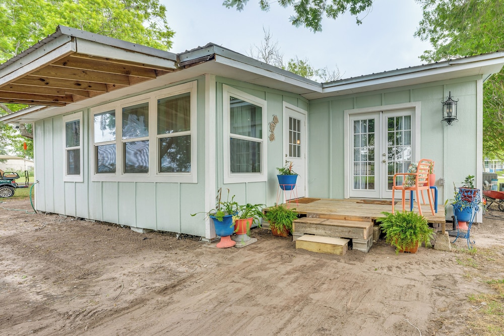 Walk to Boat Ramp: Newly Remodeled Seadrift Home!