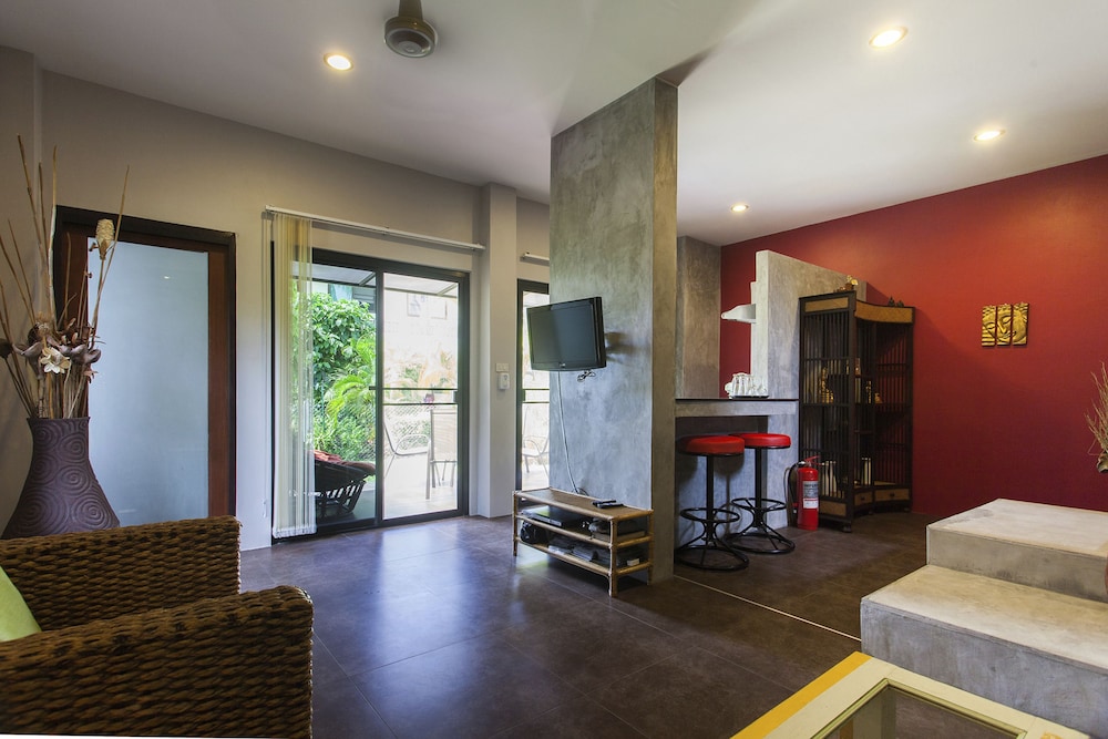 Charu Bay Villas