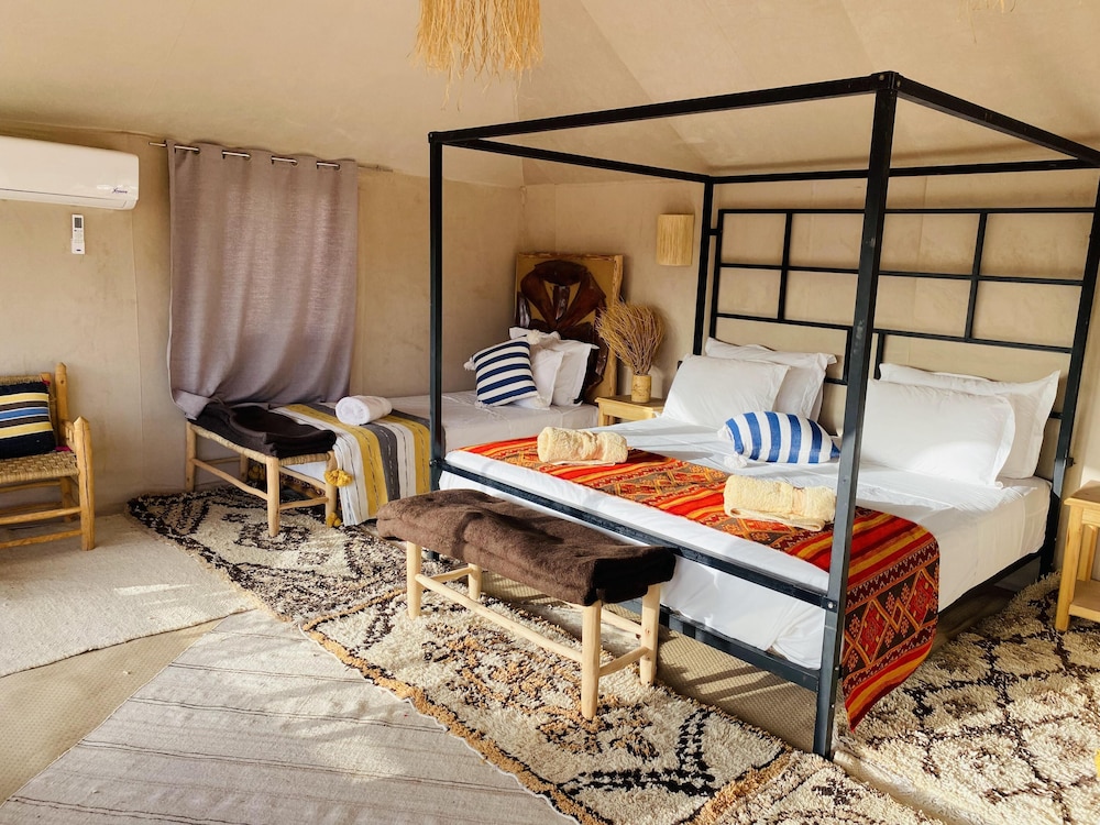 Amskou Camp