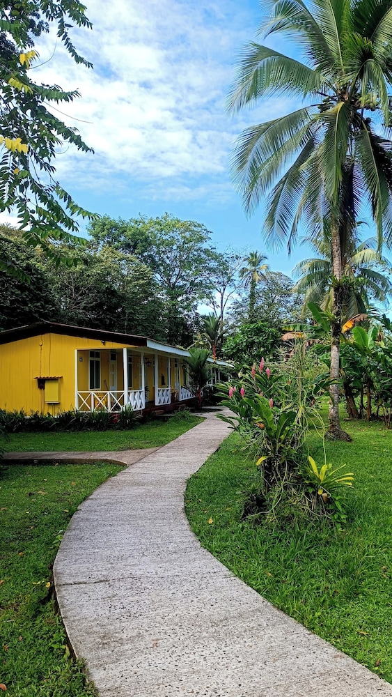 Valverde Glamping & Ecolodge