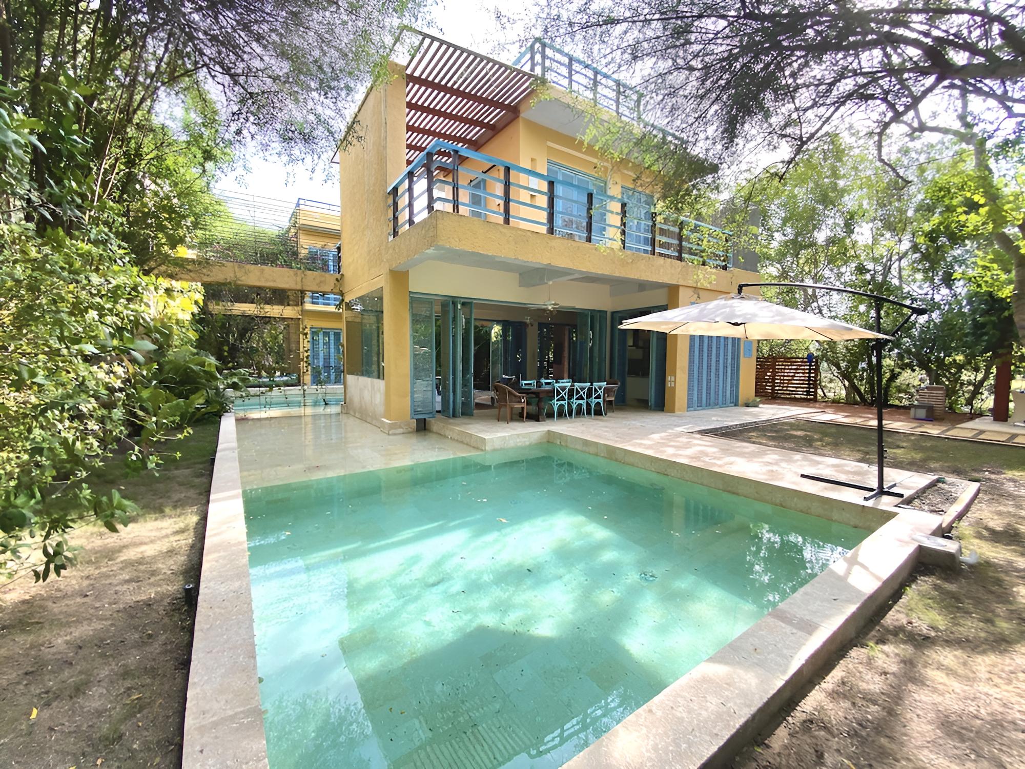 Breathless Baru House