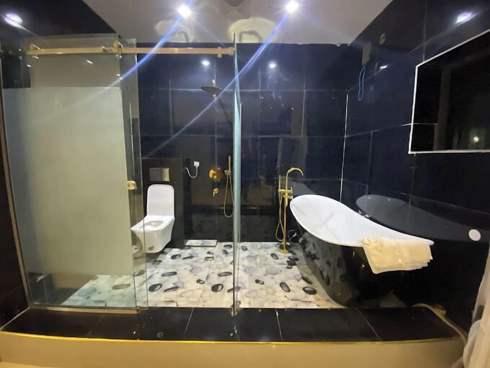 Royal Swiss Apartments and Suites