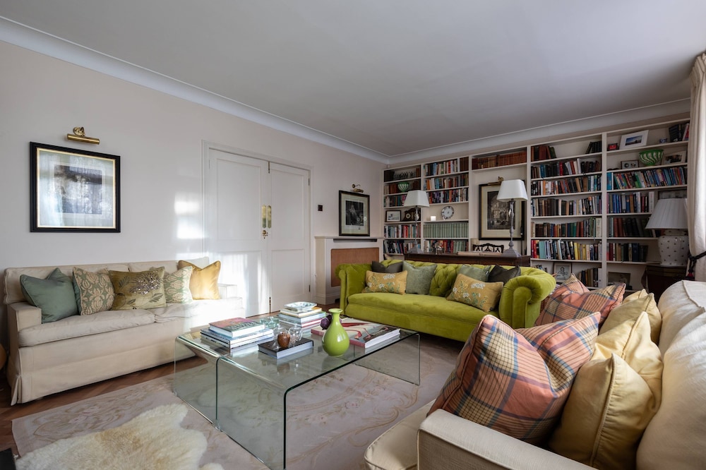 Courtfield Mews by Onefinestay