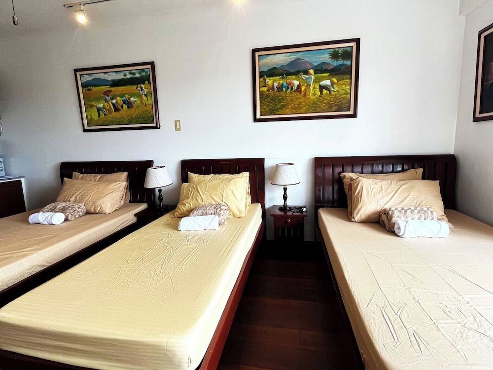 Premier Family Studio Room in Albergo Baguio