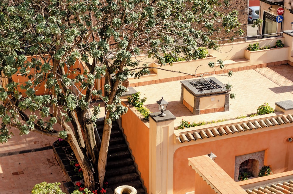 Palazzo Fiammingo Rooms