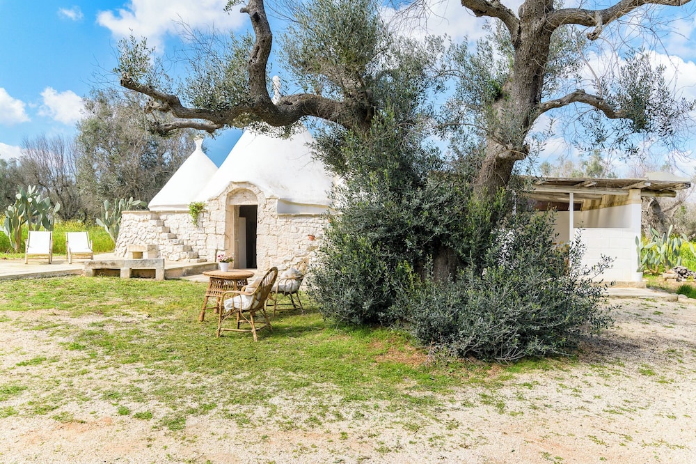 Trullo Puspo by Wonderful Italy