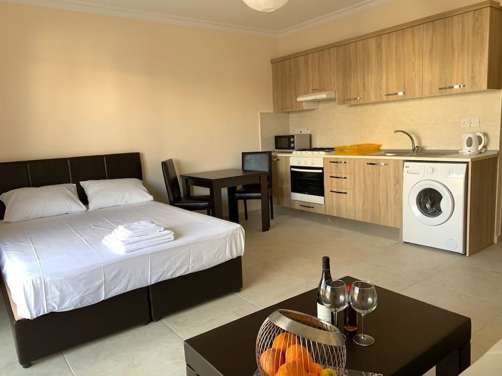 Royal Sun Residence Wave 2 apartment view 3
