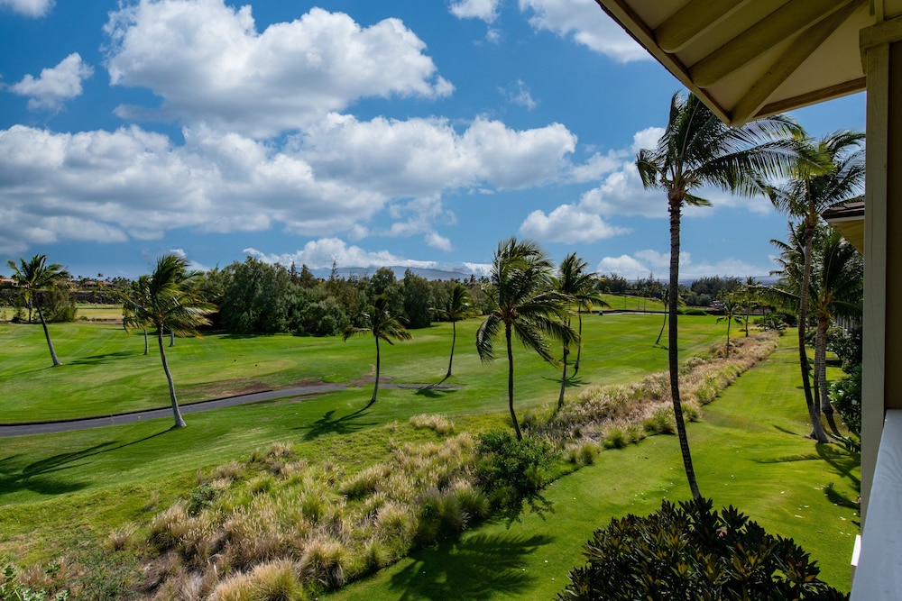 Tropical Top-floor Getaway - Fairway Villas G32 w/ Loft & Views