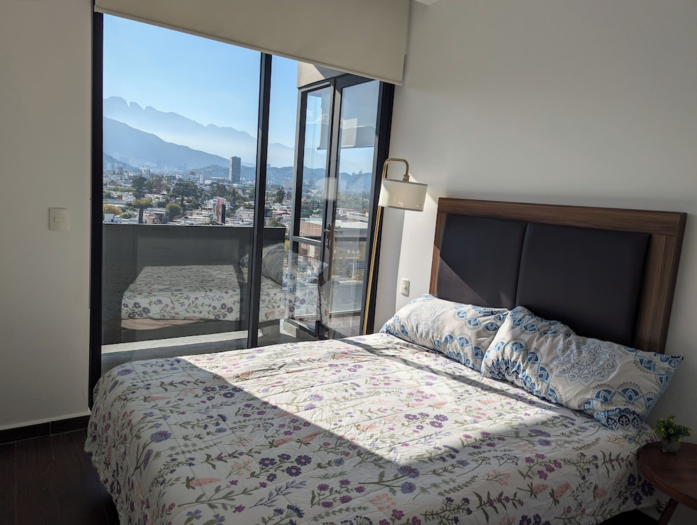 Panoramic Lofts La Silla