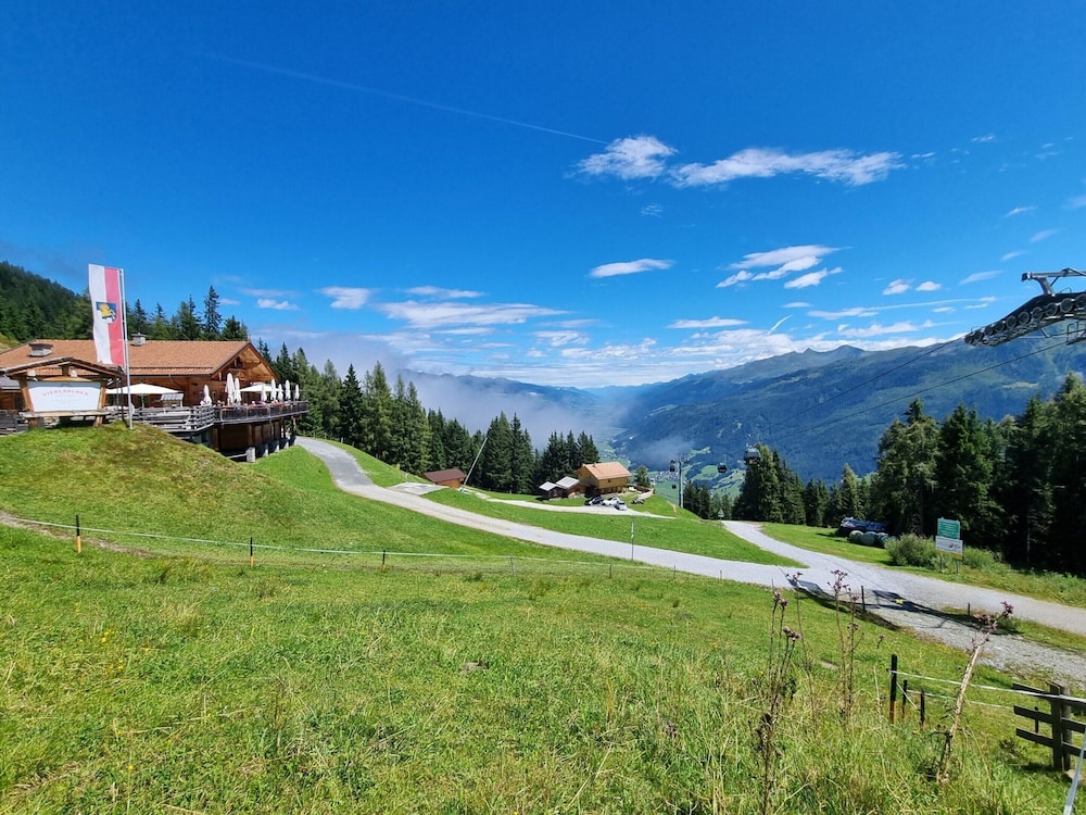 Chalet Salzach Near Ski Lift & Spa