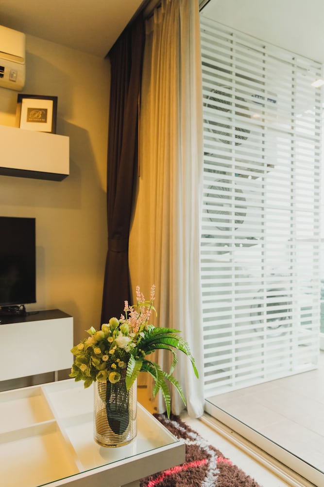 Beverly 33 Suites by PROMPT HOLIDAY HOME