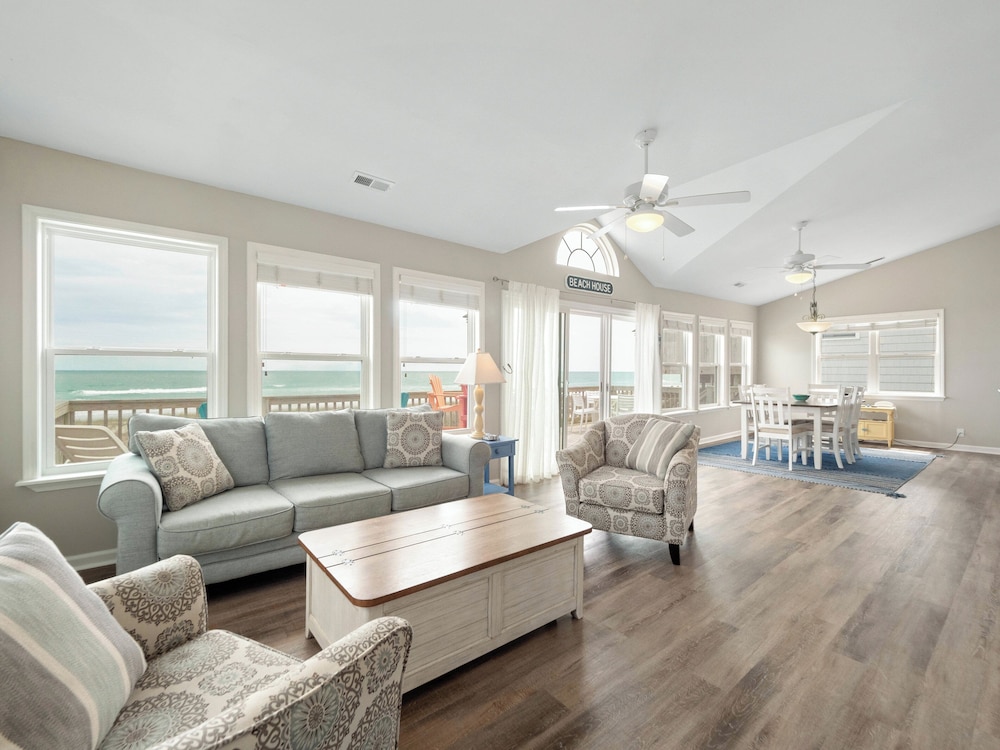The Beachcomber by Topsail Realty