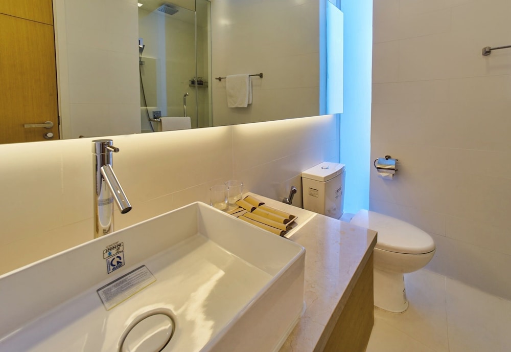 Ocean Villas Beach Resort