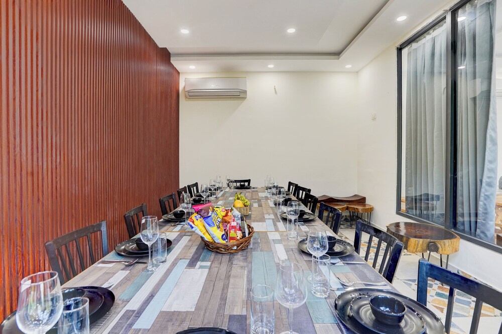 Alaya Stays Fortezza | Pet-friendly 6-BHK Farmhouse With Private Pool