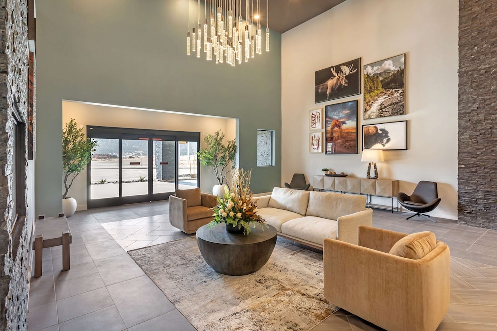 The Valor, an Ascend Collection Hotel