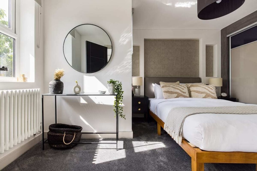 The Battersea Flat - Exquisite 2bdr Flat With Terrace