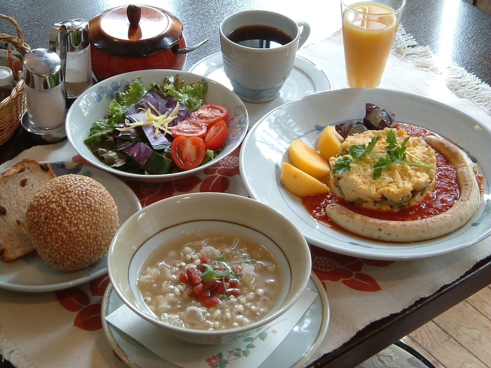 Camellia Inn