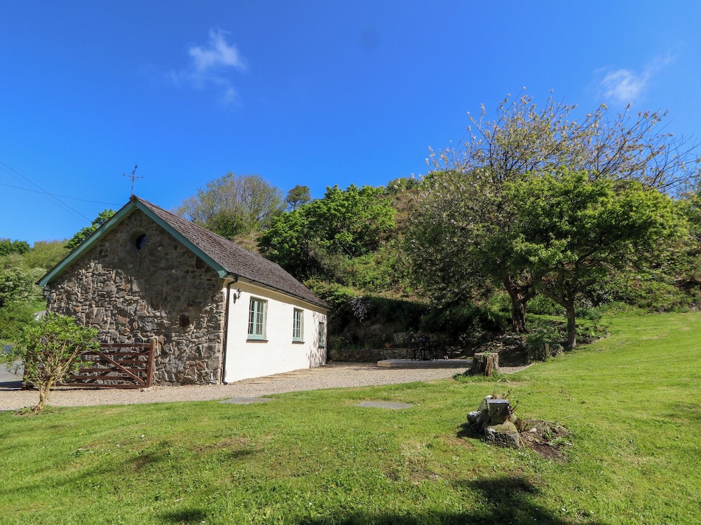 Glyn Yr Efail