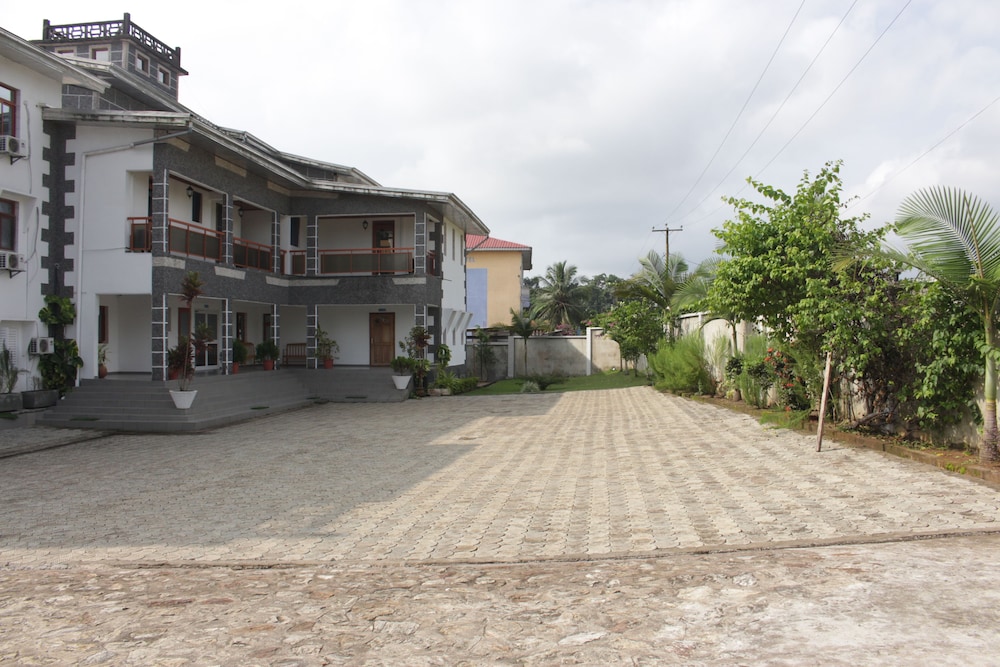 Photo 25