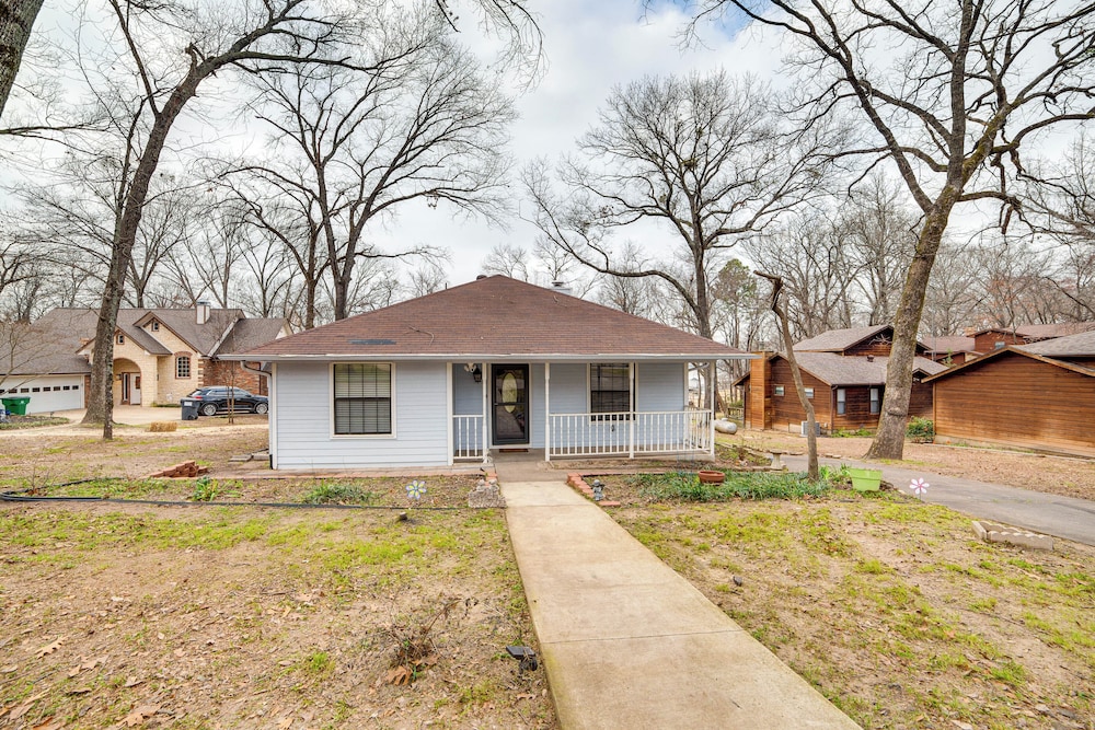 Home on Lake Fork: Patio, Grill & Fire Pit!