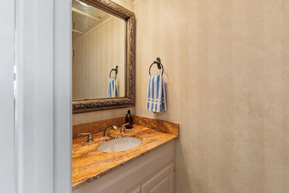 Oceanfront Home Walk to Balboa Pier + Scenic Views Balboa Peninsula Point by Avantstay