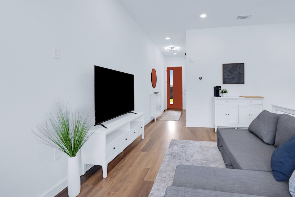 Luxury Resort-style Living Centrally Located